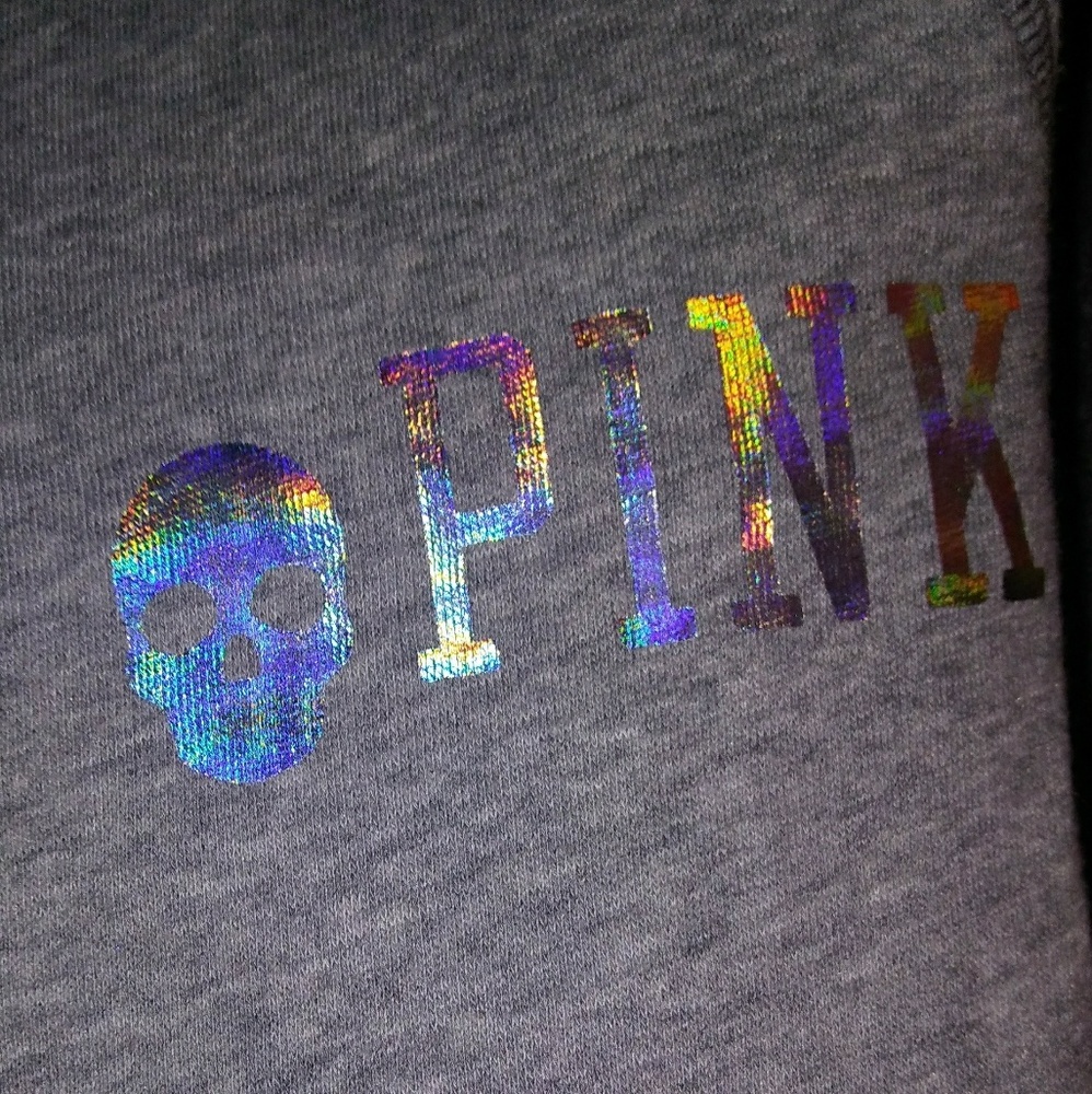 VS PINK 2013 RARE HOLO GRAPHIC SKULL PANTS